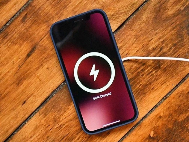 南江苹果手机维修分享iPhone 12可以随便充电吗 